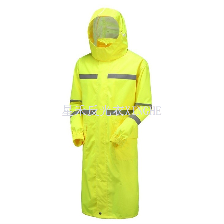 Hir   Adlewyrchol   Raincoat